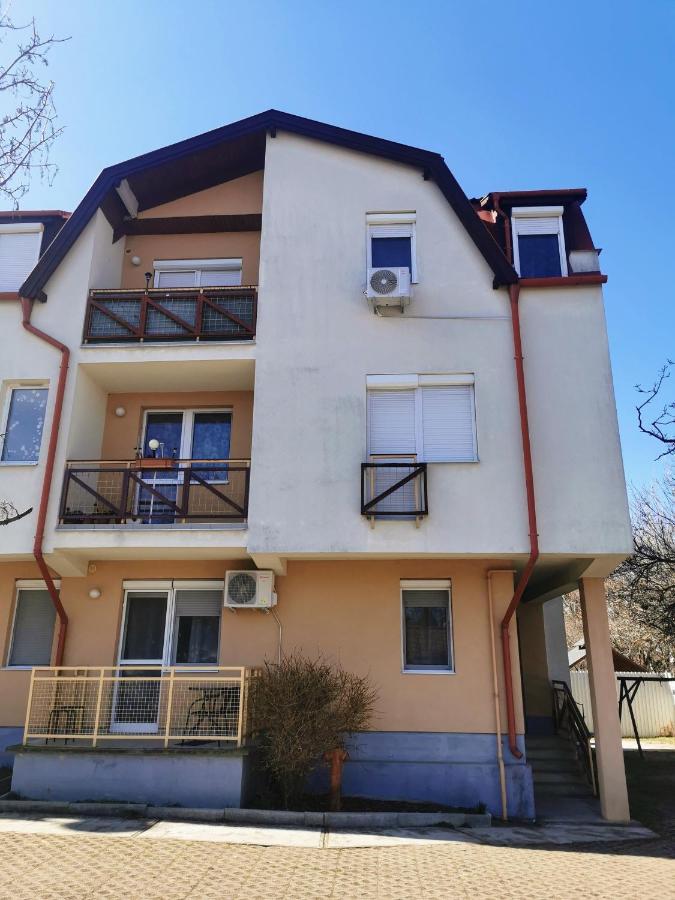 Dani Home Apartman Hajdúszoboszló 外观 照片